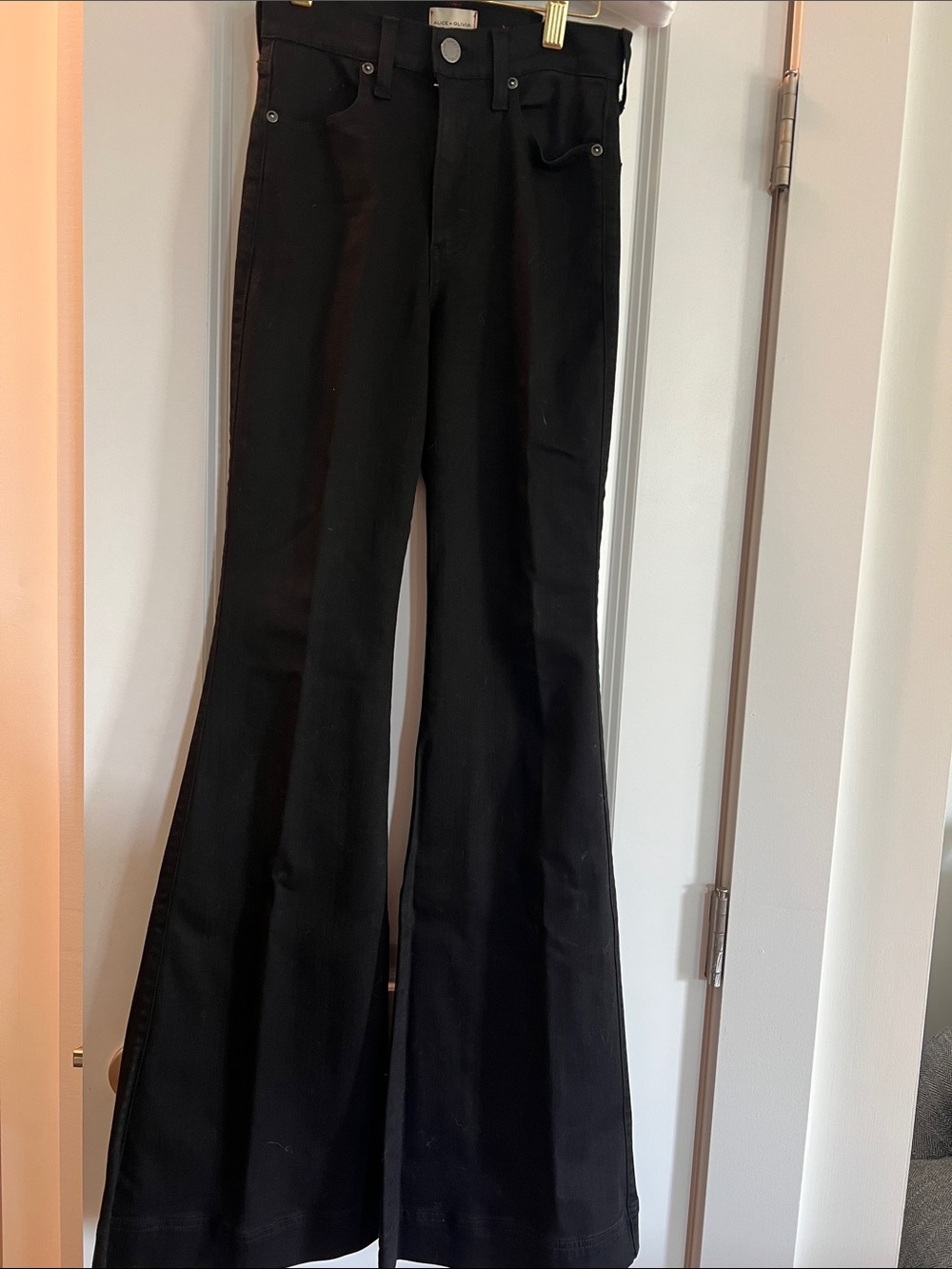 Alice + Olivia Black High-Rise Flared Jeans